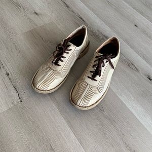 Genuine Leather Oxfords, Cream White, Size 6